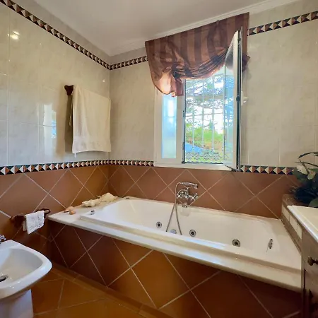 La Cuesta Villa *